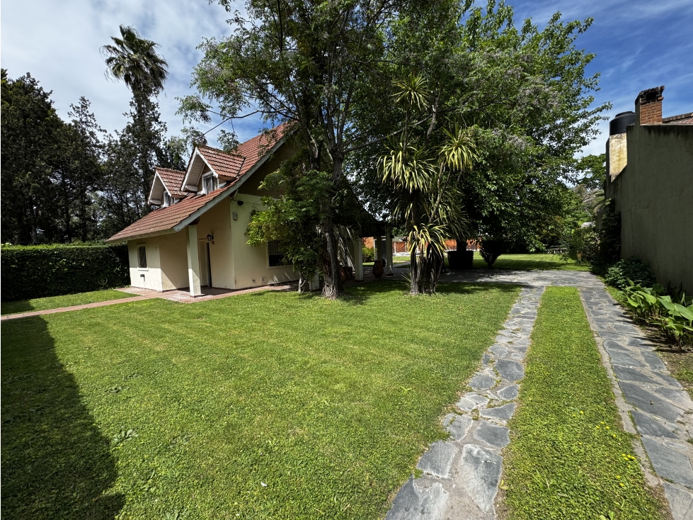 Excelente casa en venta en el centro de Domselaar - San Vicente - 2
