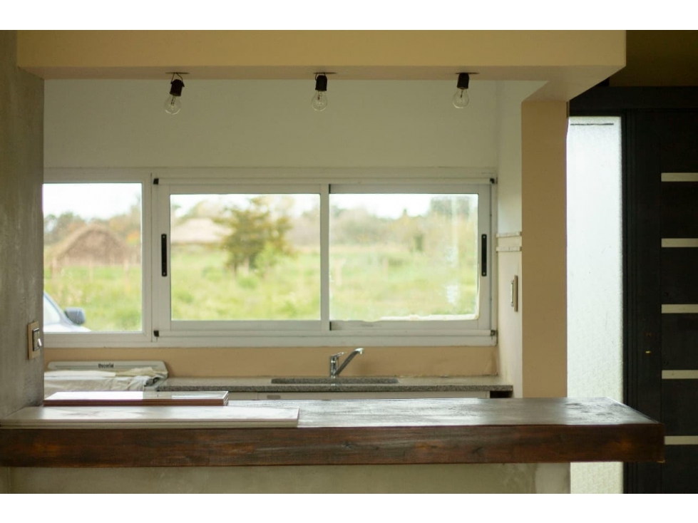 Casa nueva con amplio lote — foto 4