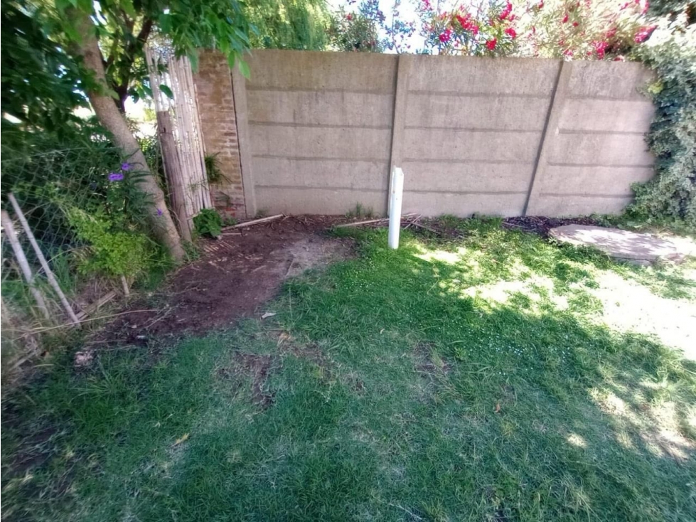 Casa en venta sobre calle 7 en Brandsen - 6