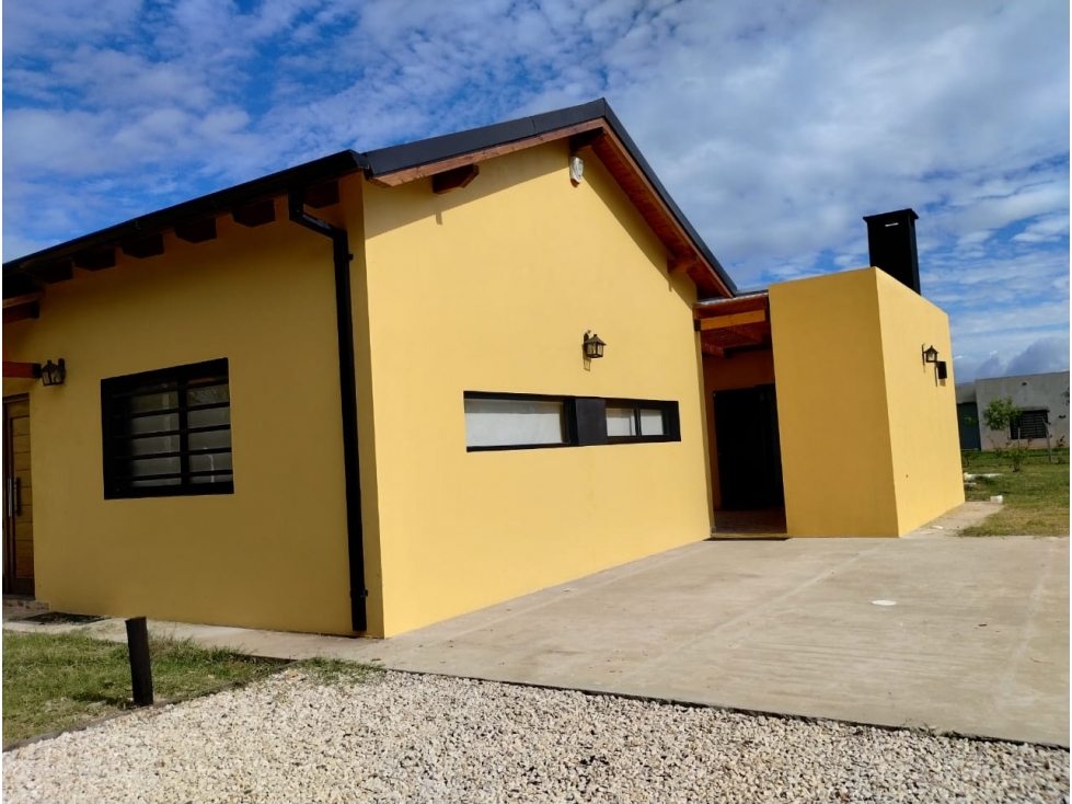 Casa Quinta en "Barrio Las Calandrias" Km. 52 de Ruta 2 - Brandsen - 5