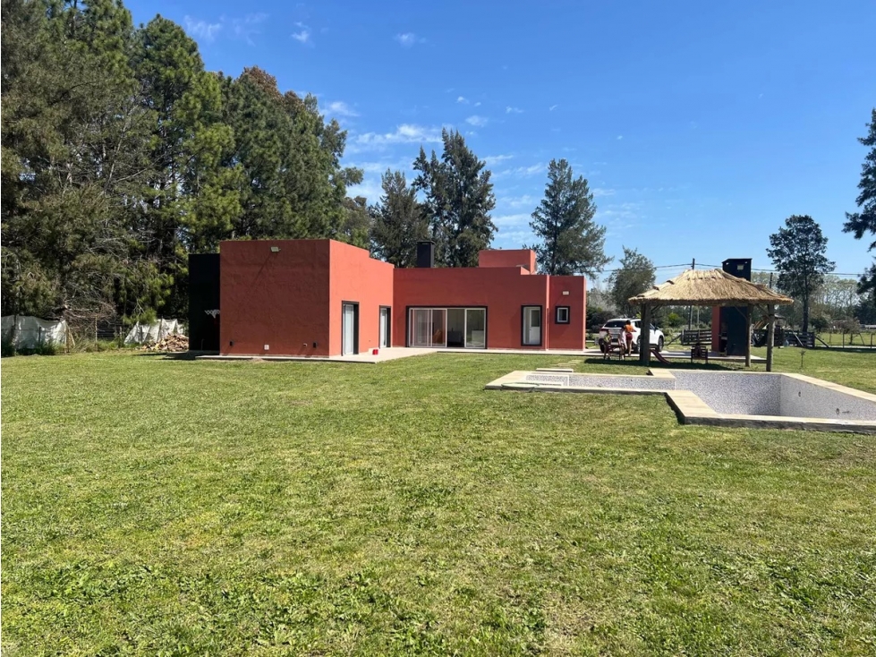 Casa quinta en venta en Barrio de Chacras Malvinas 2 en Brandsen - 2