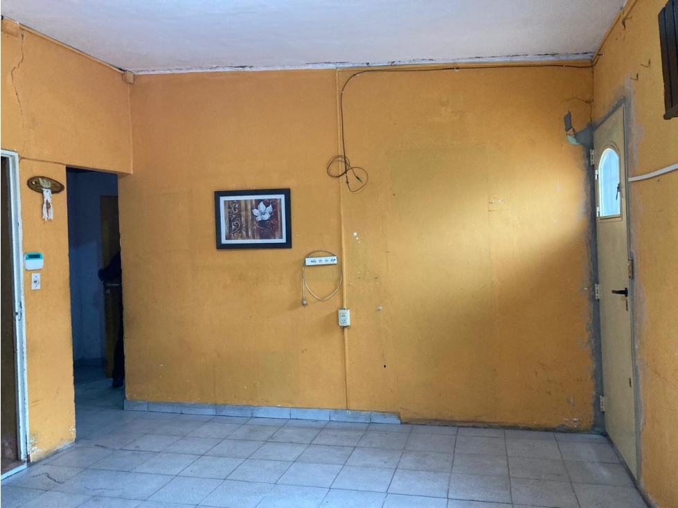 GRANADERO BAIGORRIA /VENTA DE CASA/ BARRIO SAN FERNANDO - 3