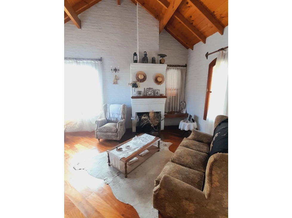 #VENDEMOS- Estupendo chalet estilo campo sureño - ÚNICO - 6