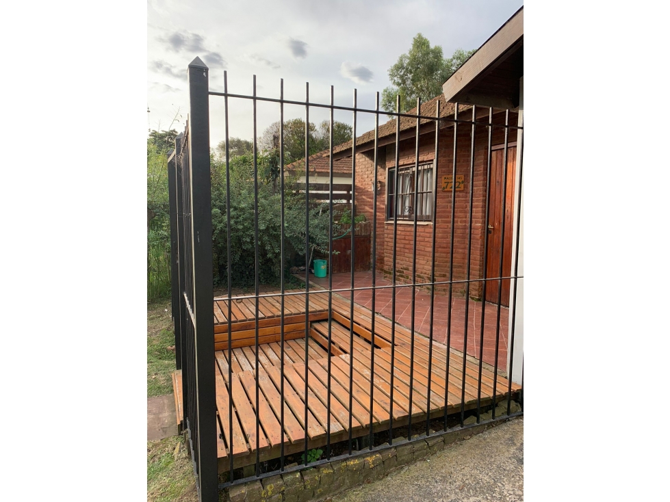 DUPLEX de 4 AMBIENTES en hermoso Barrio arbolado - 4