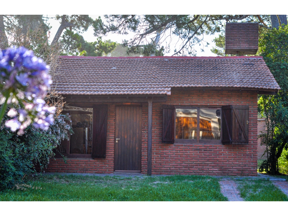 CHALET EN BARRIO NORTE PARA 4 PERSONAS - 3