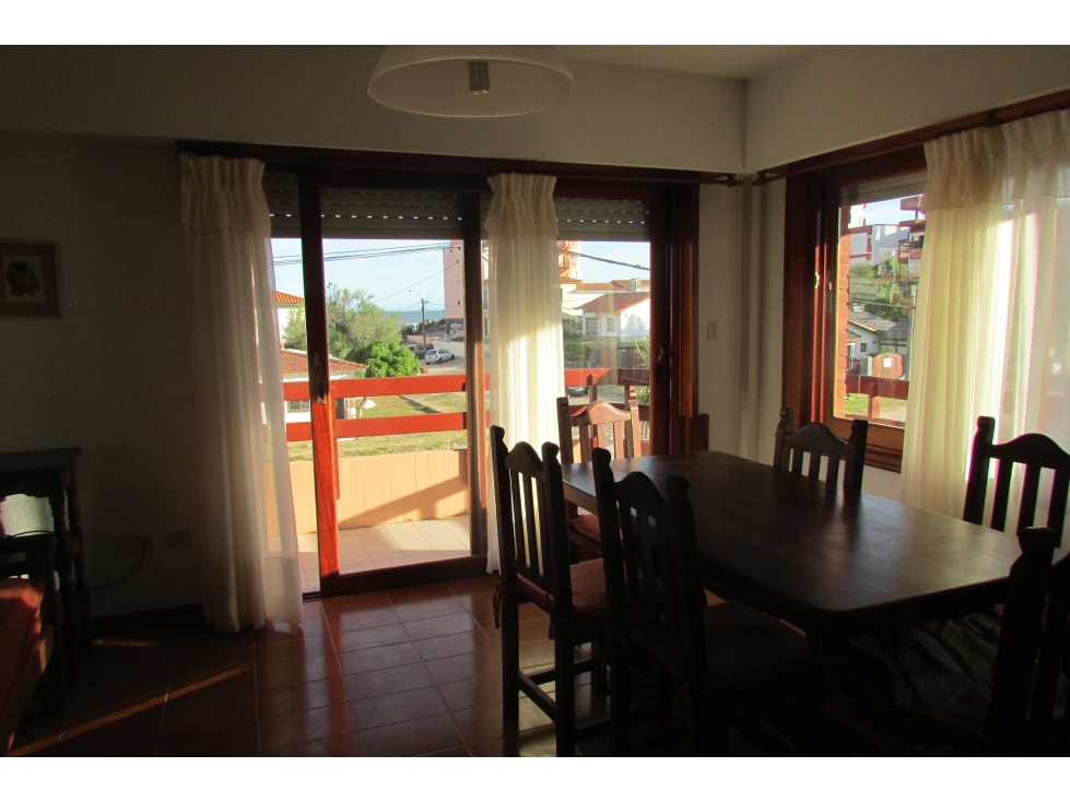 Hermoso Dpto. 3 amb. a mts. del mar — foto 2