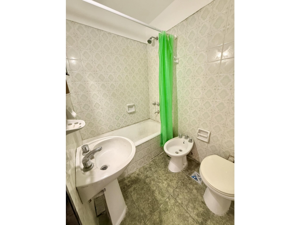 LATORRE PROP. VENDE MONOAMBIENTE EN EL CENTRO — foto 6