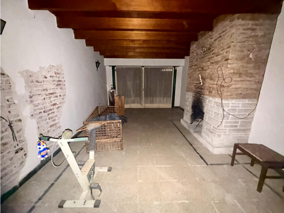 LATORRE PROP. VENDE CHALET 5 AMB. EN LA FLORIDA - 3