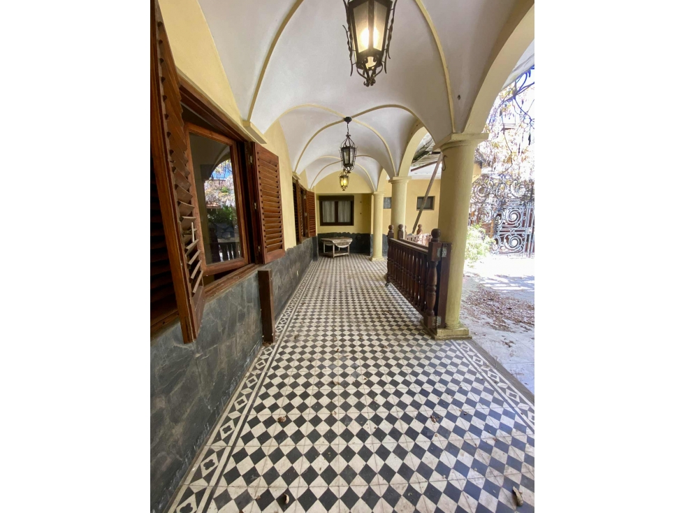 LATORRE PROP. VENDE CHALET DE 5 AMB. CON HERMOSO PARQUE — foto 5