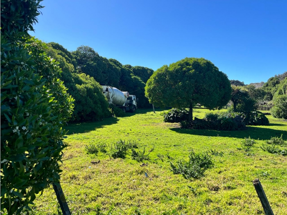 LATORRE PROP. VENDE FRACCION DE 5255 M2 CERCA DEL MAR