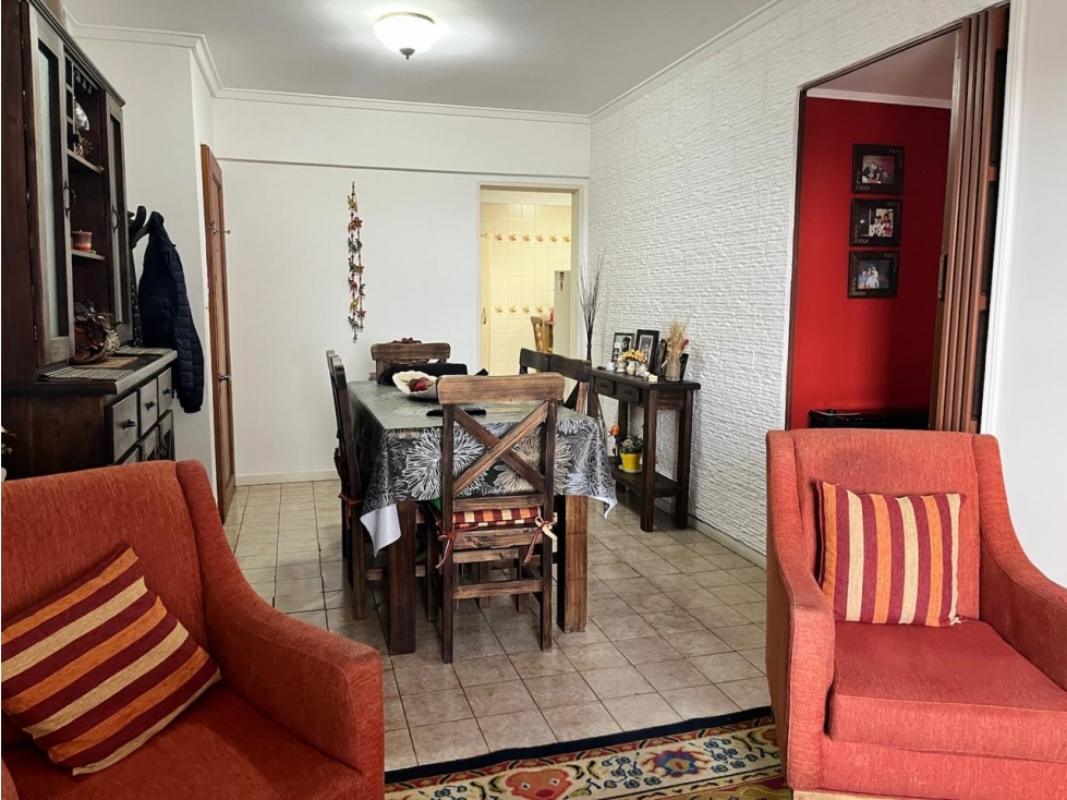 LATORRE PROP. VENDE DEPTO 4 AMB. CON BALCON — foto 5