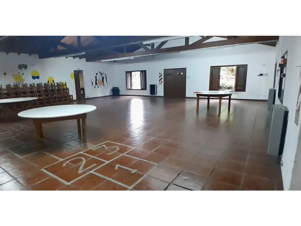 LATORRE PROP. ALQUILA CASA PARA USO COMERCIAL - 6