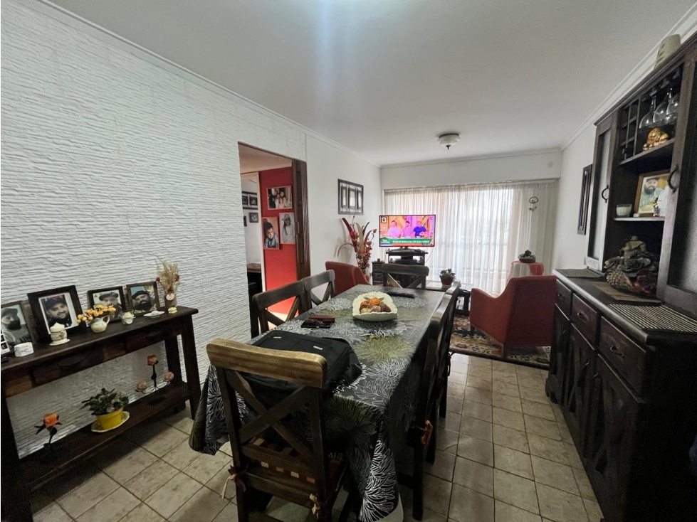 LATORRE PROP. VENDE DEPTO 4 AMB. CON BALCON — foto 2