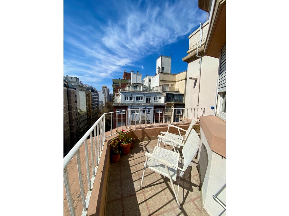 LATORRE PROP. VENDE PISO DE 4 AMBIENTES CON BALCON — foto 6
