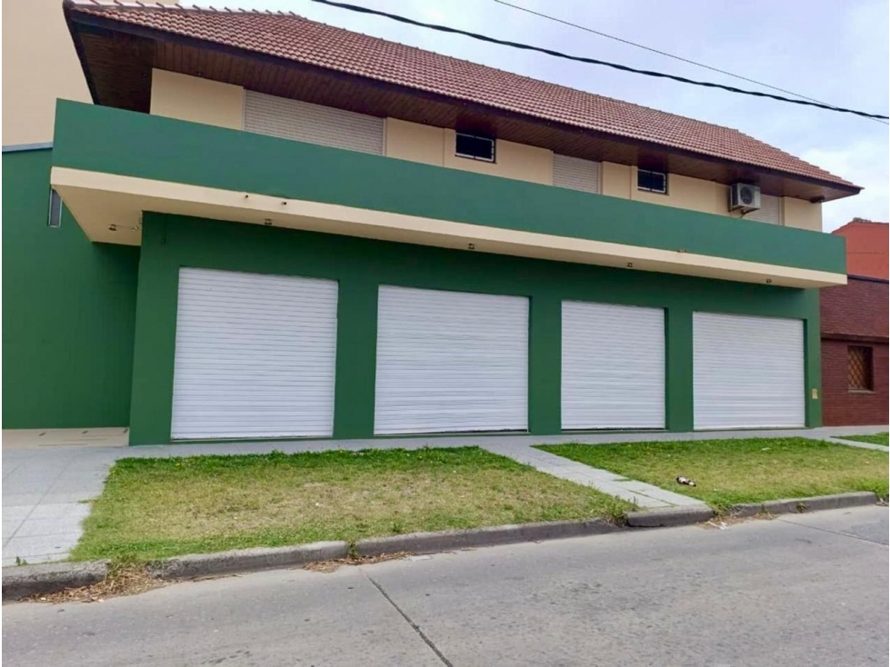 LATORRE PROP. ALQUILA EXCELENTE LOCAL COMERCIAL — foto 3