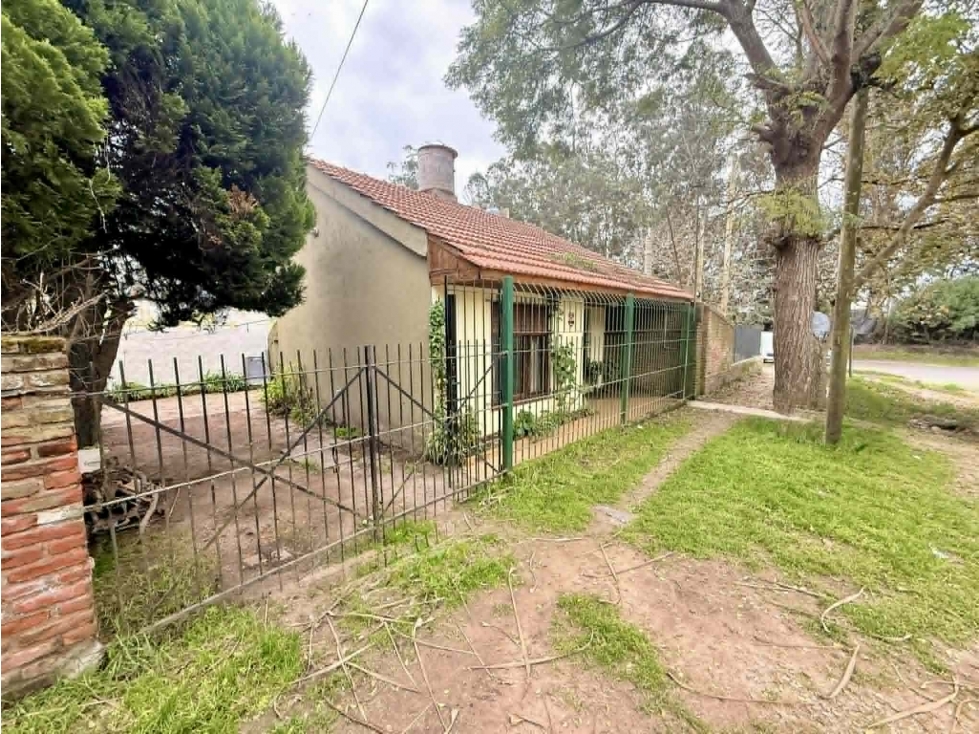 LATORRE PROP. VENDE CHALET 3 AMB - APTO CREDITO - 2