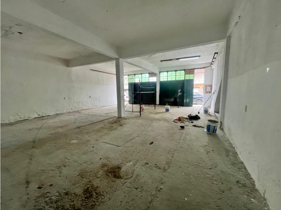 LATORRE PROP. ALQUILA 24 MESES GALPON O DEPOSITO — foto 5