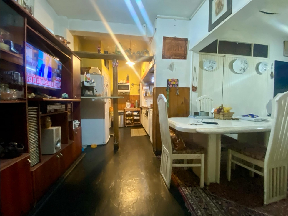LATORRE PROP. VENDE CASA CON GARAGE Y PATIO — foto 6