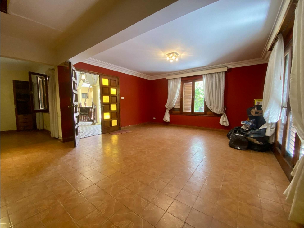 LATORRE PROP. VENDE CHALET DE 5 AMB. CON HERMOSO PARQUE — foto 6