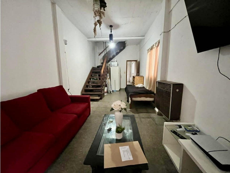 LATORRE PROP. VENDE CASA CON GALPON - ZONA AV. CONSTITUCION — foto 2