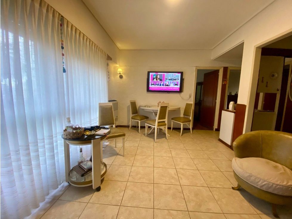 LATORRE PROP. VENDE CHALET + DEPTO S/ AV. JARA — foto 3