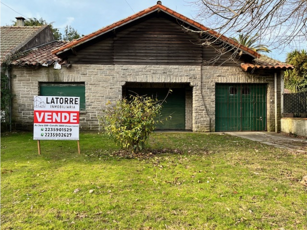 LATORRE PROP. VENDE CHALET 5 AMB. EN LA FLORIDA - 1