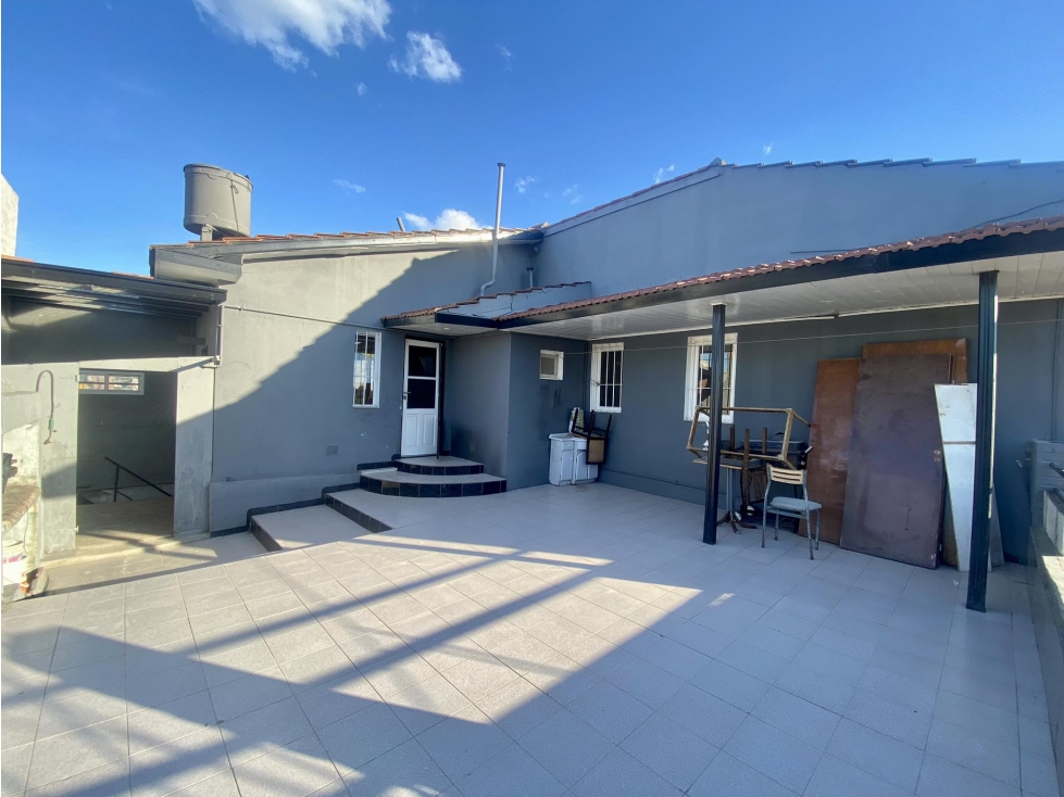 LATORRE PROP. VENDE PROPIEDAD EN BLOCK - IDEAL RENTA - 3