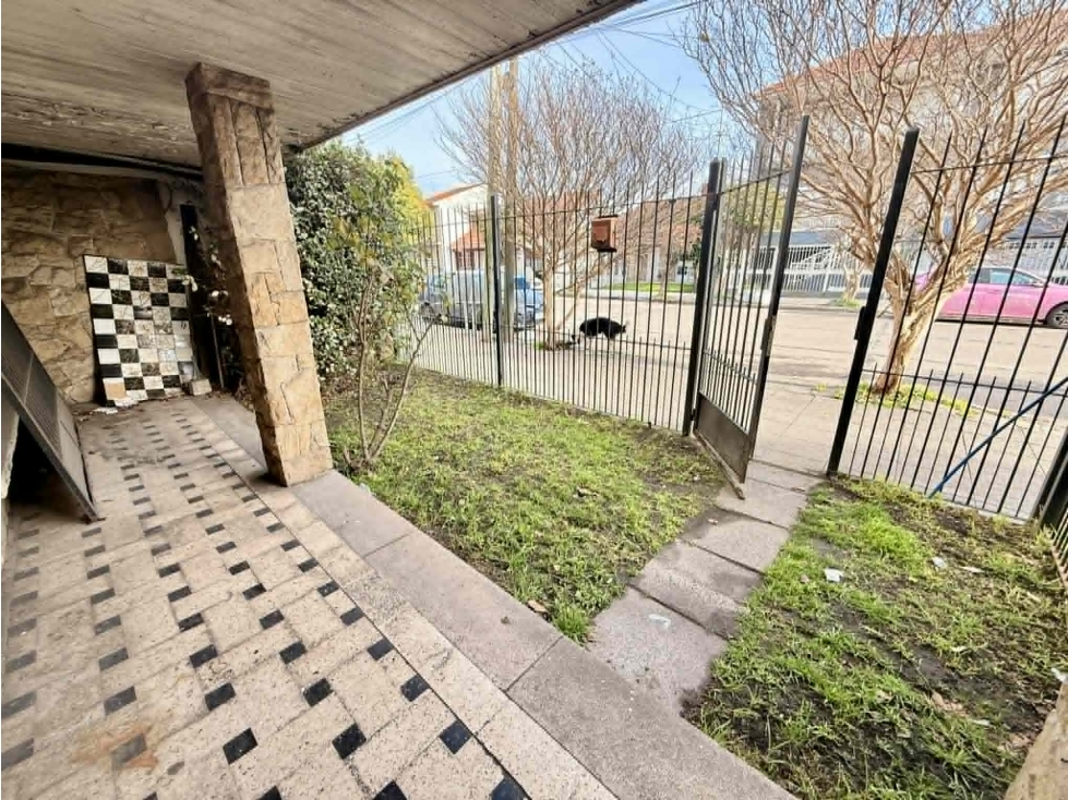 LATORRE PROP. VENDE CHALET 5 AMB CON PARQUE - CHAUVIN - 3