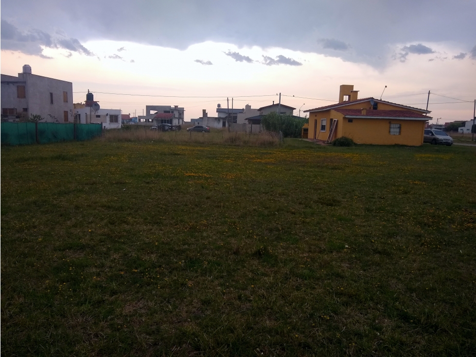 LATORRE PROP VENDE LOTE EN CAMET NORTE A METROS DEL MAR — foto 3