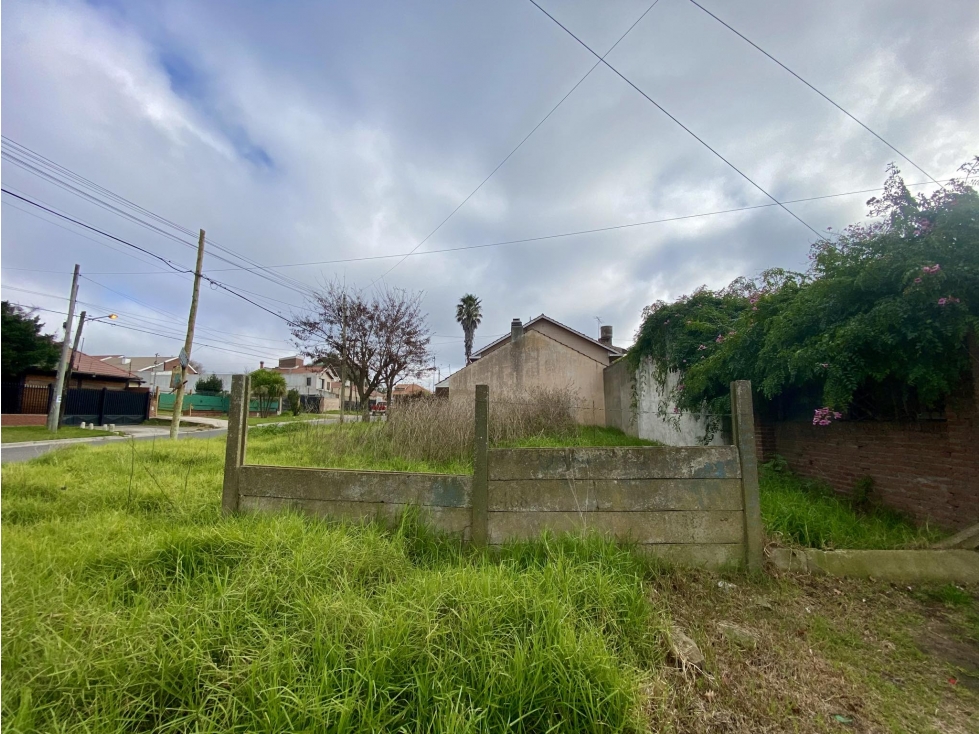 LATORRE PROP. VENDE HERMOSO LOTE EN COLINAS DE PERALTA RAMOS — foto 2