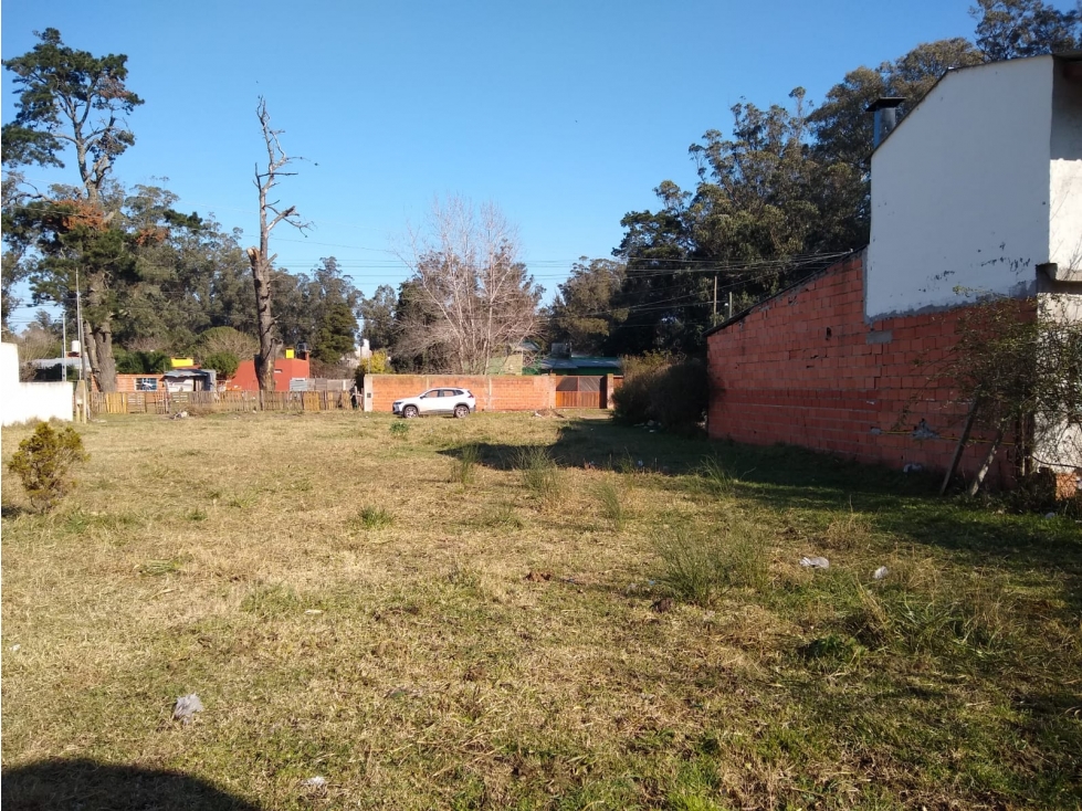 LATORRE PROP. VENDE LOTE BALDIO EN LAS DALIAS