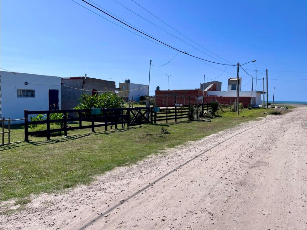LATORRE PROP. VENDE HERMOSO LOTE A METROS DE LA COSTA — foto 3