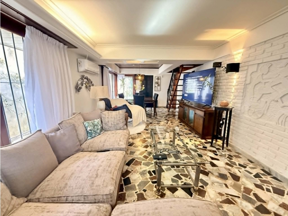 LATORRE PROP. VENDE CHALET 5 AMB. + DOS DEPTOS EN LA FLORIDA - 5