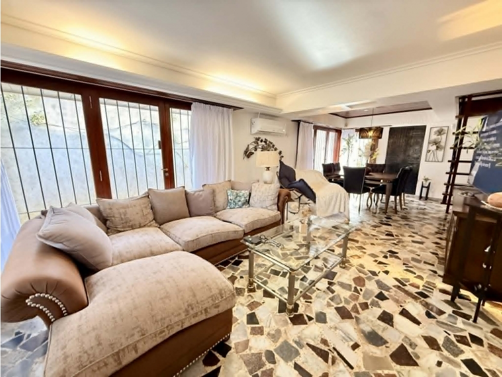LATORRE PROP. VENDE CHALET 5 AMB. + DOS DEPTOS EN LA FLORIDA - 6