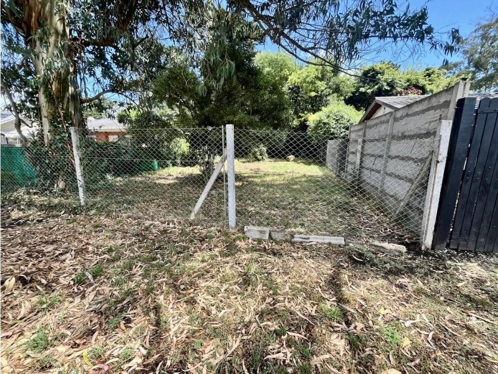 LATORRE PROP. VENDE HERMOSO LOTE EN LAS DALIAS