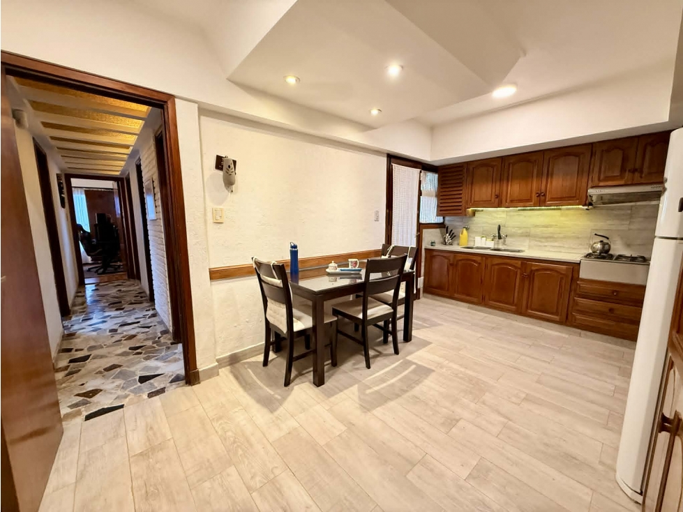 LATORRE PROP. VENDE CHALET 5 AMB. + DOS DEPTOS EN LA FLORIDA - 3