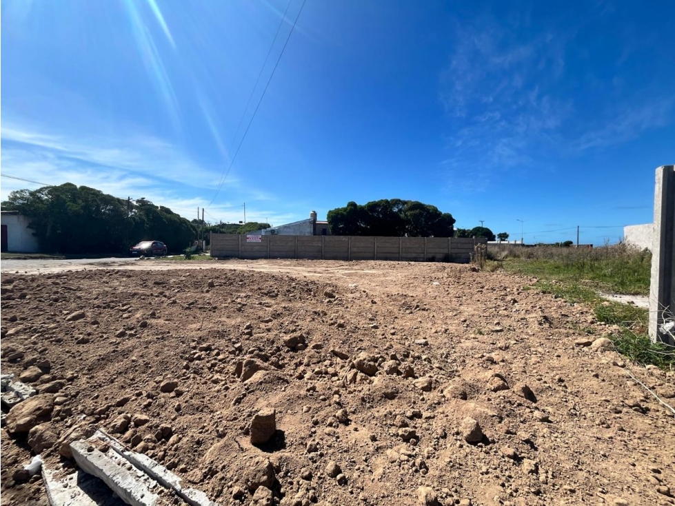 LATORRE PROP. VENDE HERMOSO LOTE A METROS DEL MAR — foto 5