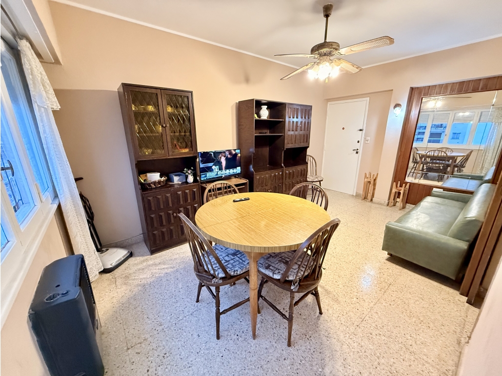 LATORRE PROP. VENDE DEPTO 2 AMB AL FRENTE - CENTRO - 5