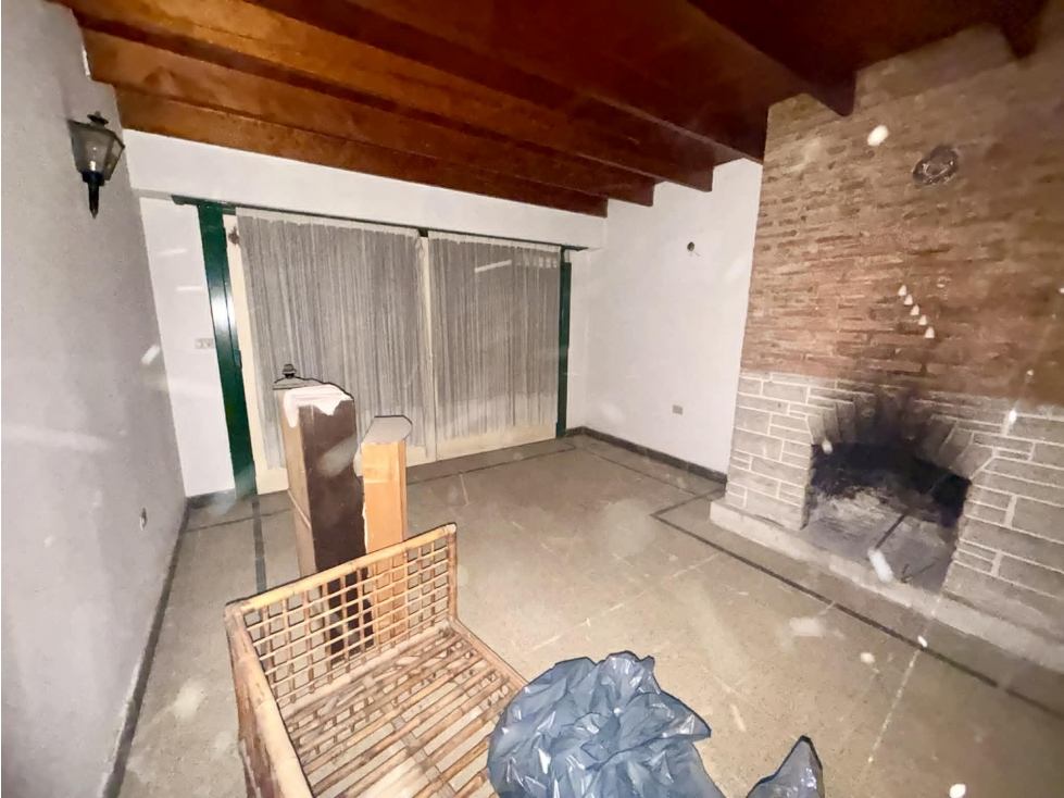 LATORRE PROP. VENDE CHALET 5 AMB. EN LA FLORIDA - 5