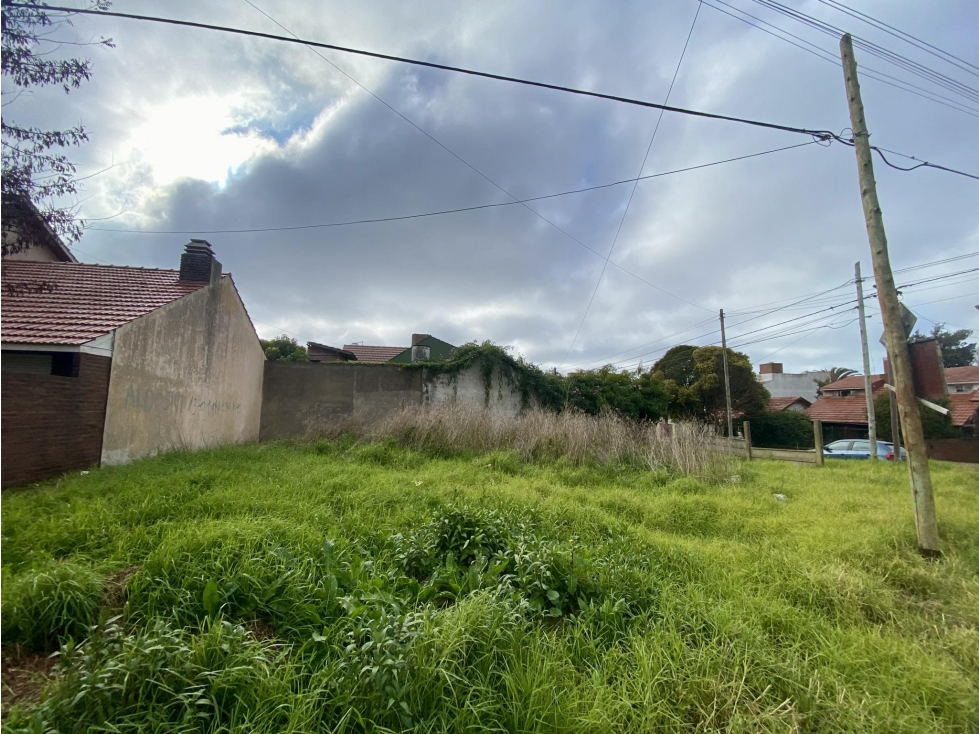 LATORRE PROP. VENDE HERMOSO LOTE EN COLINAS DE PERALTA RAMOS — foto 3