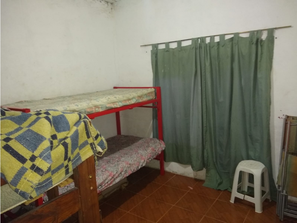 LATORRE PROP. VENDE CASA EN BARRIO SANTA ELENA - A METROS DEL MAR — foto 4