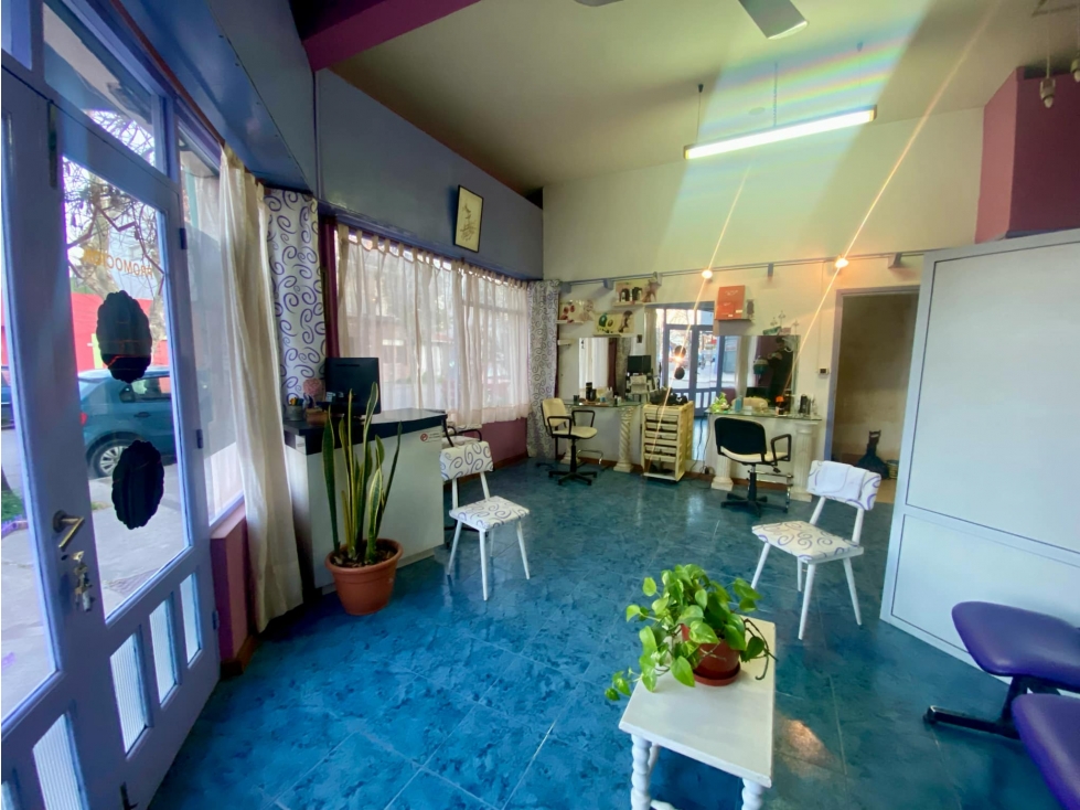 LATORRE PROP. VENDE LOCAL COMERCIAL CON DEPTO — foto 6
