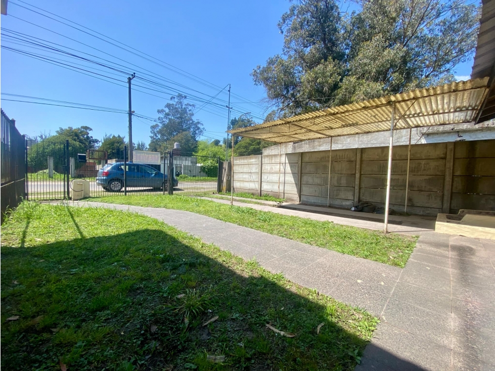 LATORRE PROP. VENDE CHALET 4 AMB + LOCAL COMERCIAL — foto 4