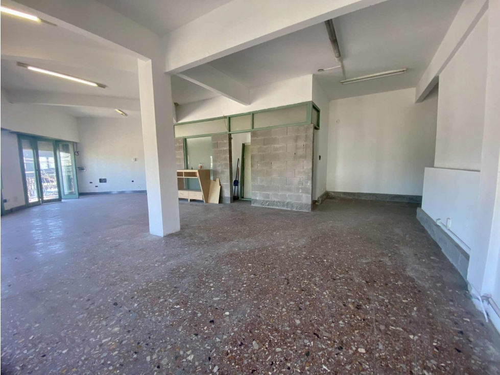LATORRE PROP. ALQUILA LOCAL EN AV. JUAN B JUSTO E ITALIA - 5