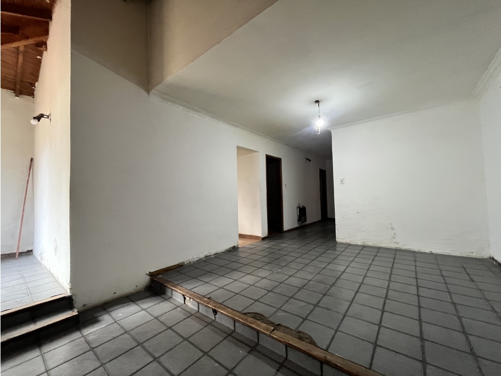 LATORRE PROP VENDE CHALET 4 AMB CON PARQUE - 5