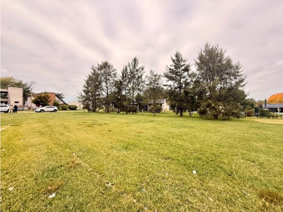 LATORRE PROP. VENDE LOTE EN COUNTRY COSTA DEL SOL - 4