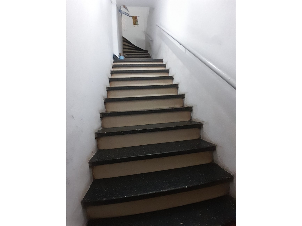 Mega piso histórico en esquina en pleno centro de Resistencia! - 6