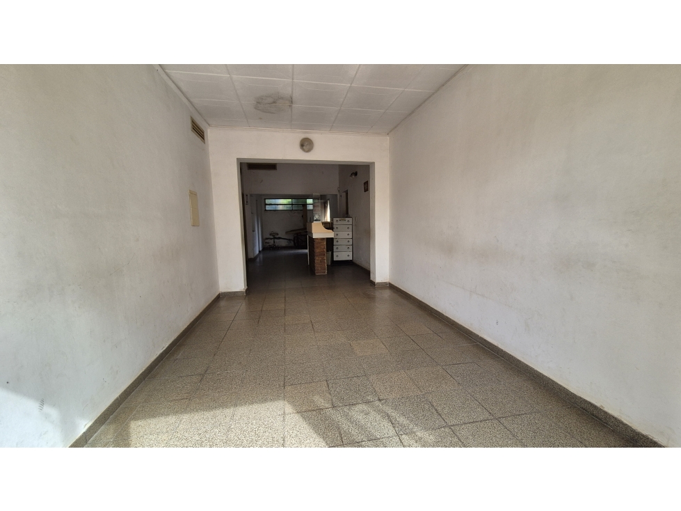 Consultorios u Oficinas sobre asfalto en Barranqueras! - 3