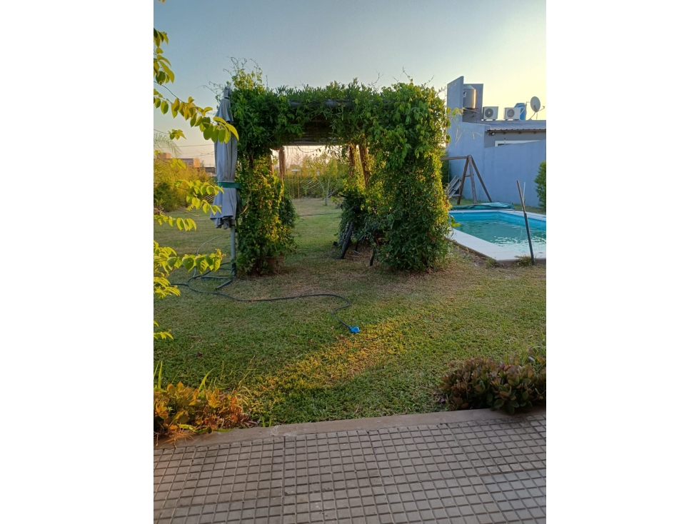 Casa de 2 dormitorios con pileta en Bo Privado La Herradura - 1