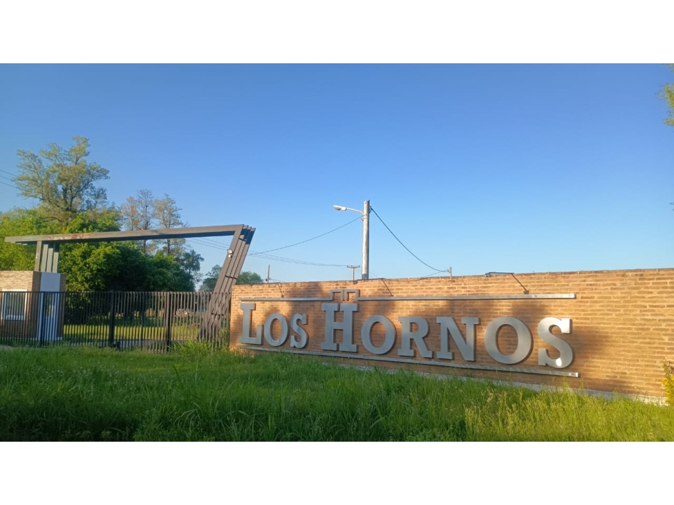 Hermoso terreno de 600 m2 en Los Hornos, Colonia Benítez - 1